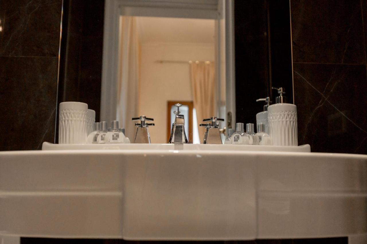 Borgo Pinti Suites Le Stanze Dei Nobili Флоренция Экстерьер фото